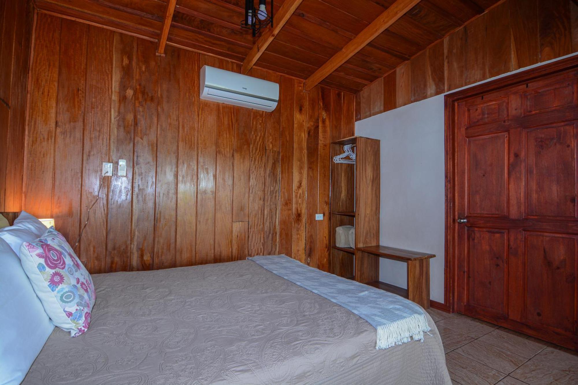 Las Marias Monteverde - Mountain View Cottages & Gardens