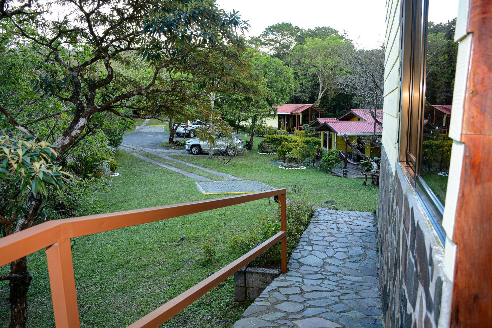 Las Marias Monteverde - Mountain View Cottages & Gardens